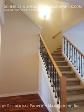 Building Photo - 15355 SW Greenfield Dr