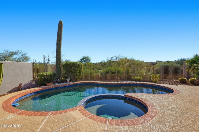 Foto del edificio - 15707 E Cactus Dr