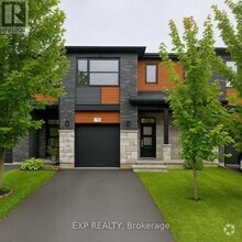Building Photo - 196 St Malo Pl