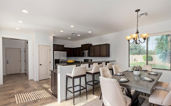 Building Photo - 4428 E Wildhorse Dr