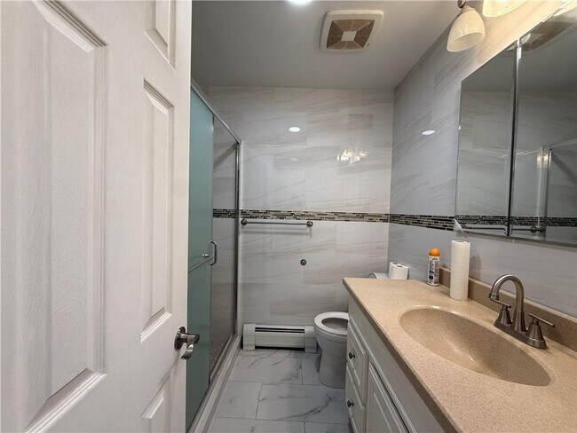 Foto del edificio - 1922 W 13th St