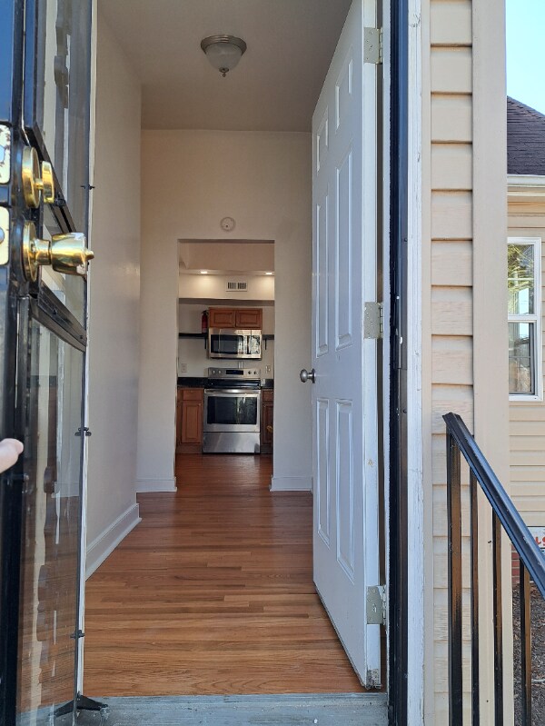 Building Photo - 508 E Brookland Park Blvd