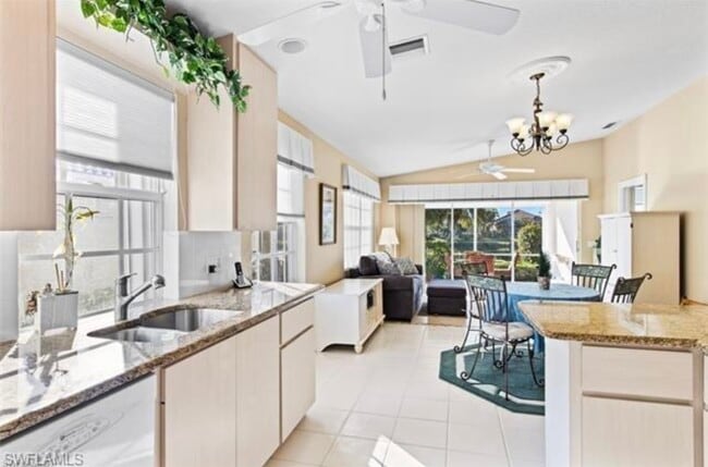 Kitchen - 3144 Andorra Ct