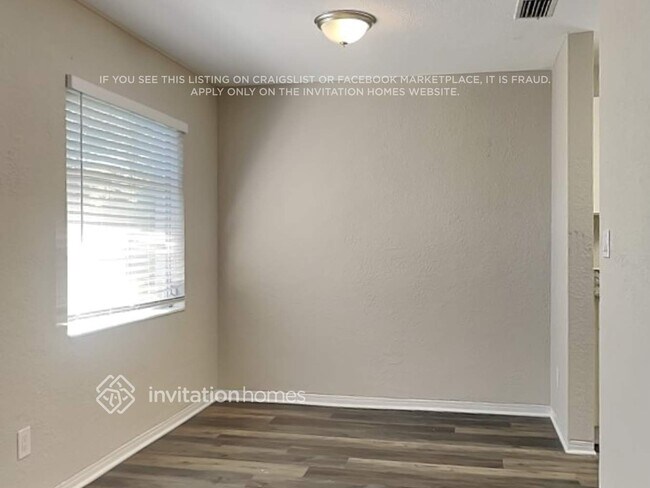 Foto del edificio - 3944 Porpoise Dr SE