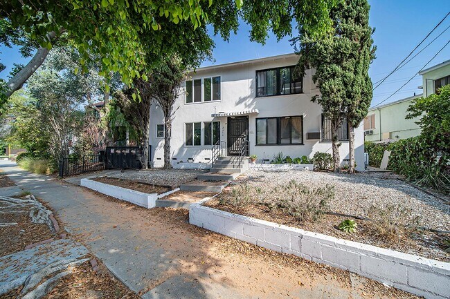 Foto del edificio - 2616 Glendale Blvd