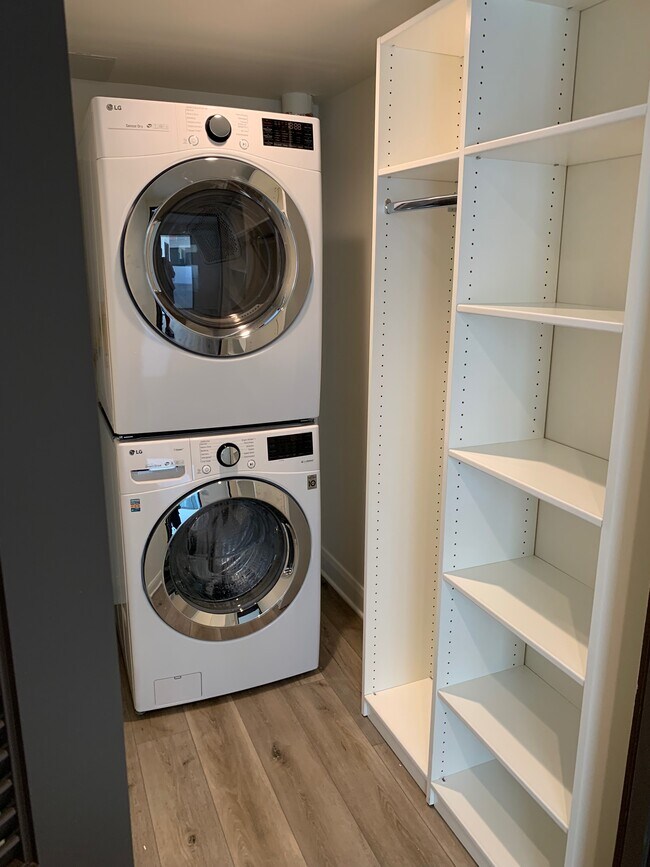 Full Size Washer and Dryer - 853 S Lucerne Blvd