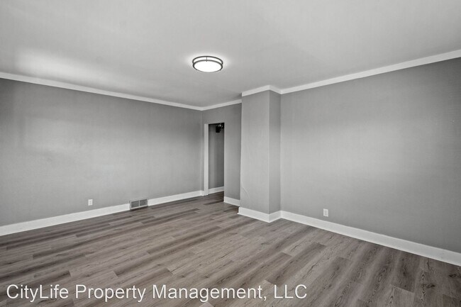 Building Photo - 2 br, 1 bath House - 1744 Highland Avenue