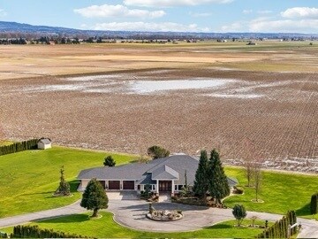 Foto del edificio - 15541 Bradshaw Rd