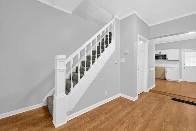 Foto del edificio - 342-344 East Morrill Avenue