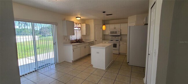 Building Photo - 942 Salerno Ct