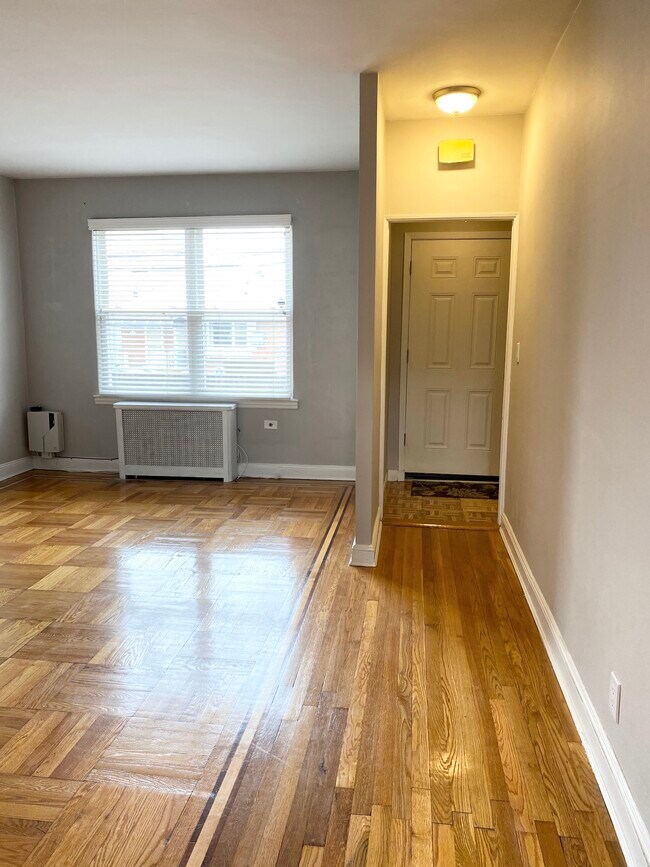 Building Photo - 2545 48th St