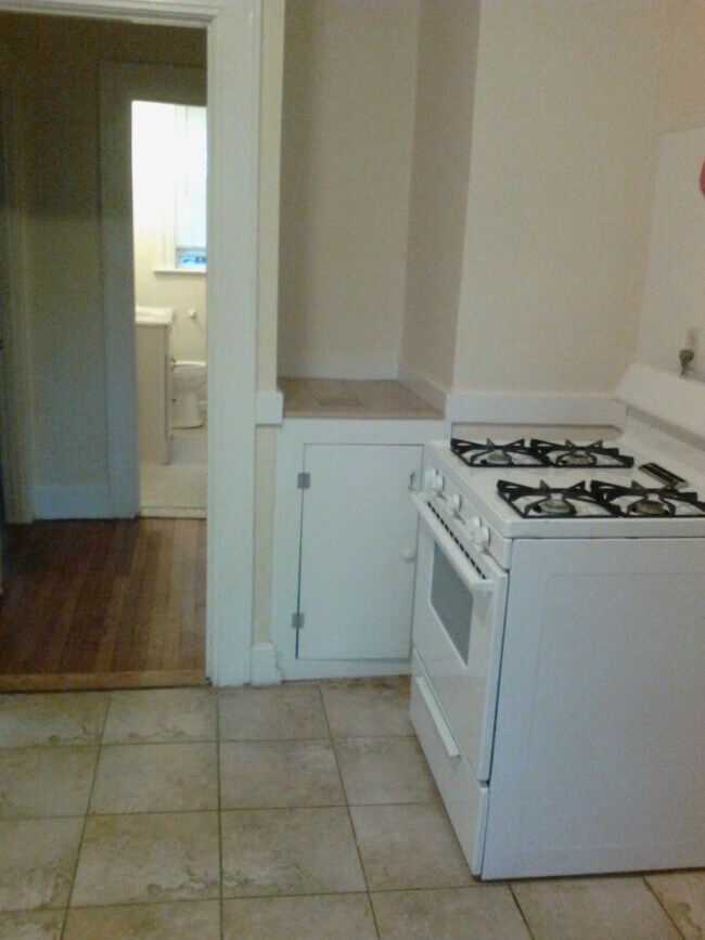 Cocina - 425 Fountain St