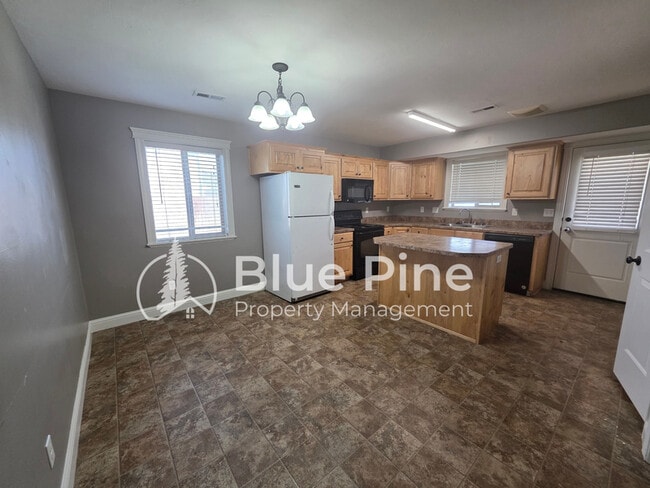 Building Photo - 1292 Hammerstone Dr
