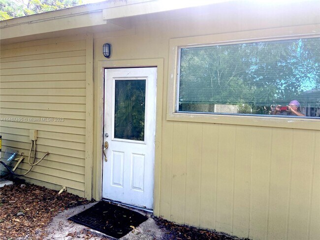 Foto del edificio - 1502 S 27th St