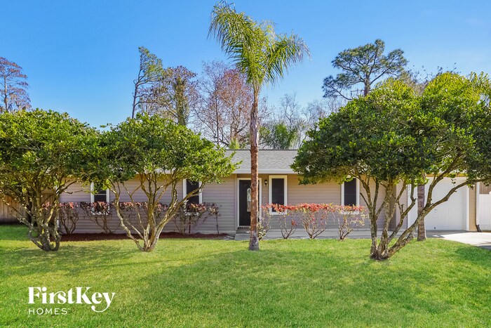 Primary Photo - 10717 Appaloosa Dr