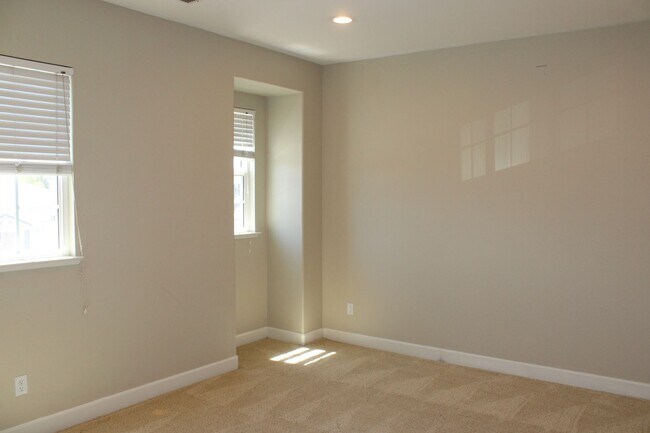 Foto del edificio - 1691 Wortell Dr