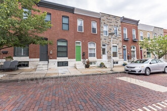 Building Photo - 415 S Robinson St Building Photo - 415 S Robinson St