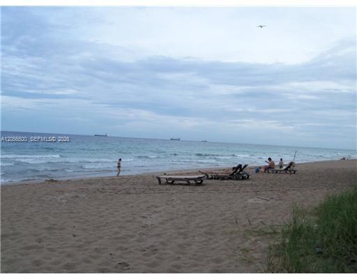 Foto del edificio - 2121 N Ocean Blvd