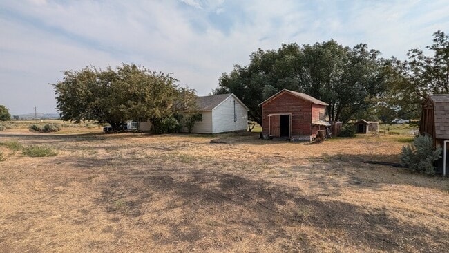 Building Photo - 2503 WY-89