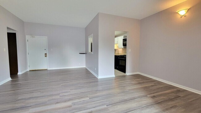 Building Photo - 1463 Mercury Dr