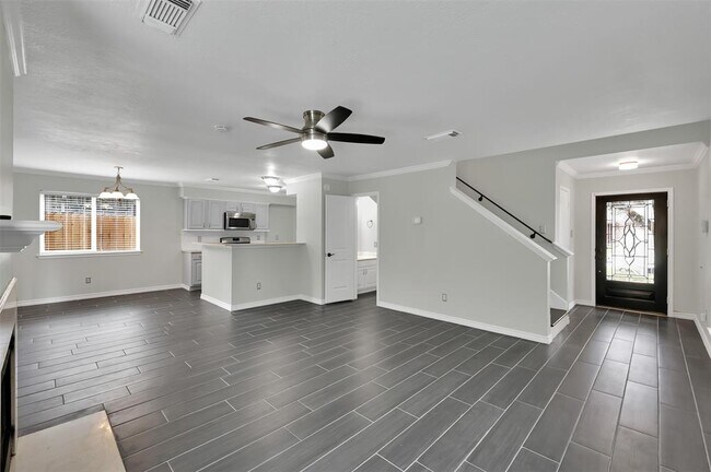 Foto del edificio - 12652 Pine Bush Dr