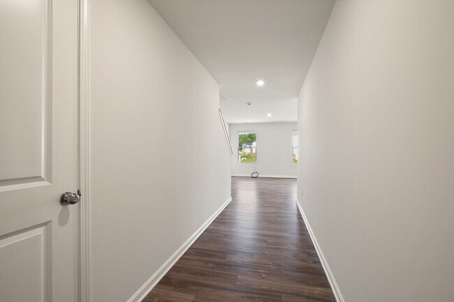Foto del edificio - 336 Jackson Way