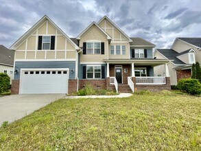 Building Photo - 3037 Eaglecrest Ln