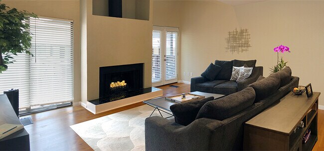 Foto del edificio - 8710 Park Ln