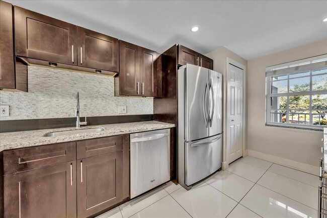 Foto del edificio - 3520 Oaks Way