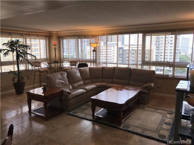 Foto del edificio - 2465 Ala Wai Blvd