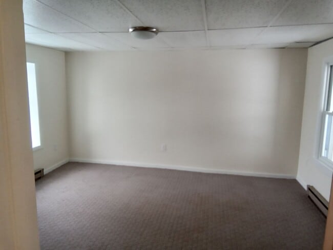 Building Photo - 53 Classic St