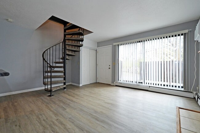 Building Photo - 7306 72nd Ln N