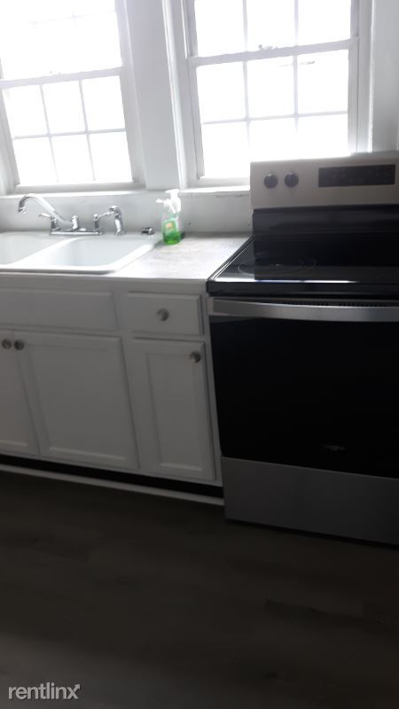 Building Photo - 2 br, 1 bath House - 410 Downey Street