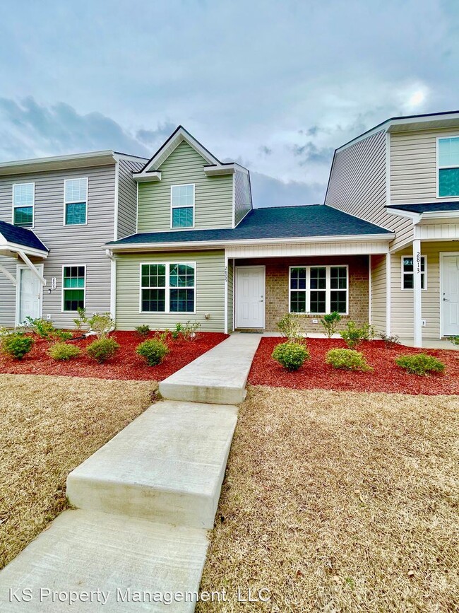 Building Photo - 3 br, 2.5 bath House - 2809 Mercer Dr