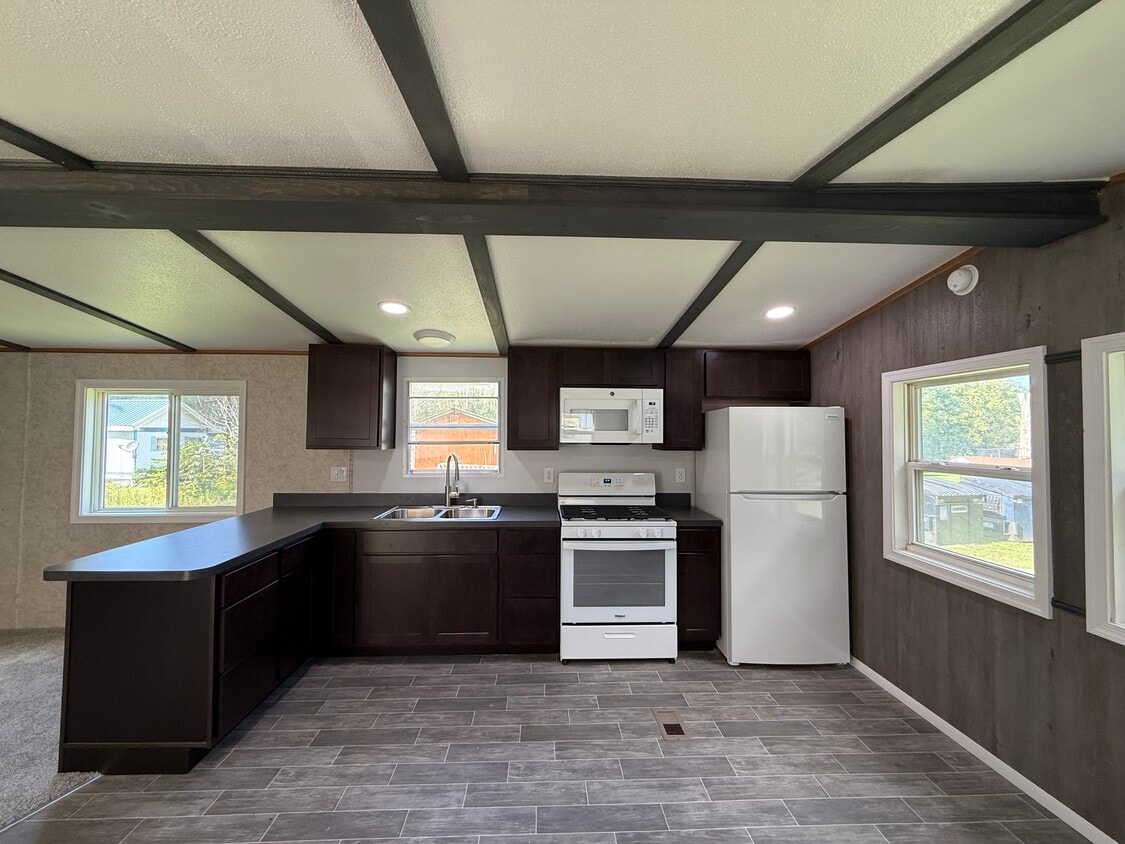 Foto principal - 344 Creek Rd