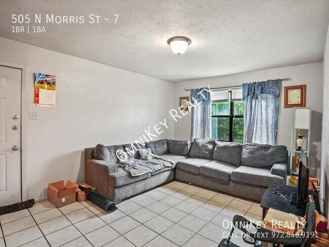 Building Photo - 505 N Morris St