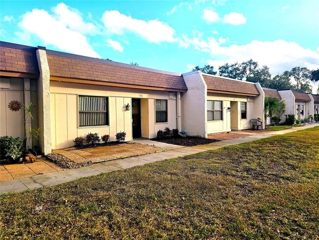 Foto del edificio - 1285 Mission Hills Blvd