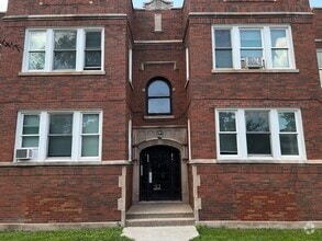 Building Photo - 10500 S Wabash Ave