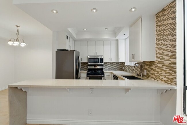 Foto del edificio - 1826 Overland Ave