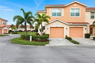 Building Photo - 8895 Via Isola Court
