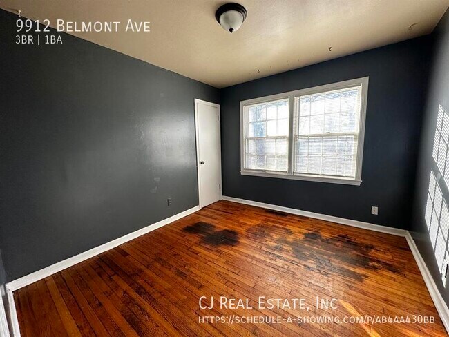 Building Photo - 9912 Belmont Ave