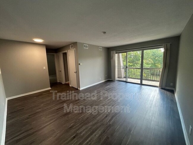 Building Photo - 7716 W 85th St