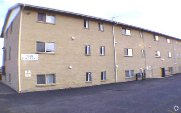 Building Photo - Moreno Apartments