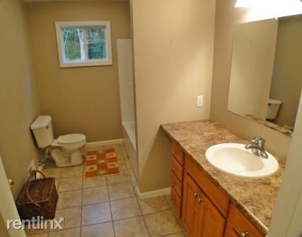 Building Photo - 2 br, 1 bath Duplex - 10972 Mountain Ash A...