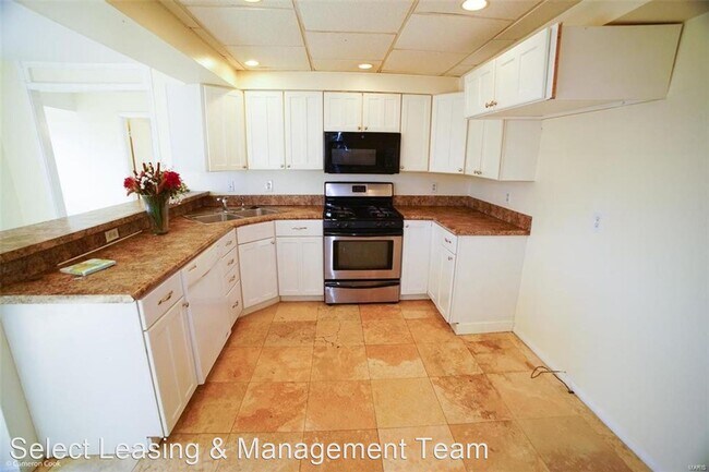 Building Photo - 5 br, 4 bath House - 13640 Clayton Rd