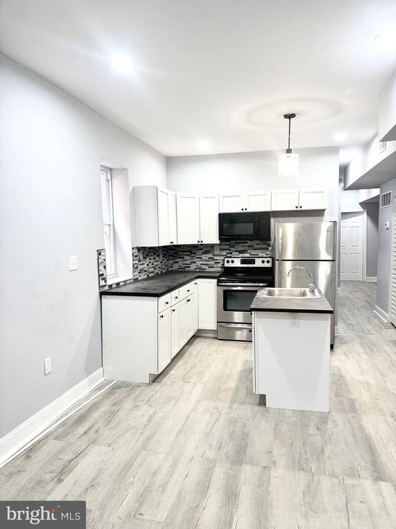 Foto del edificio - 5323 Walnut St
