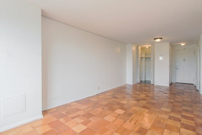 Building Photo - 151 Tremont St