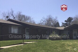 Building Photo - 5705 S Pennsylvania St