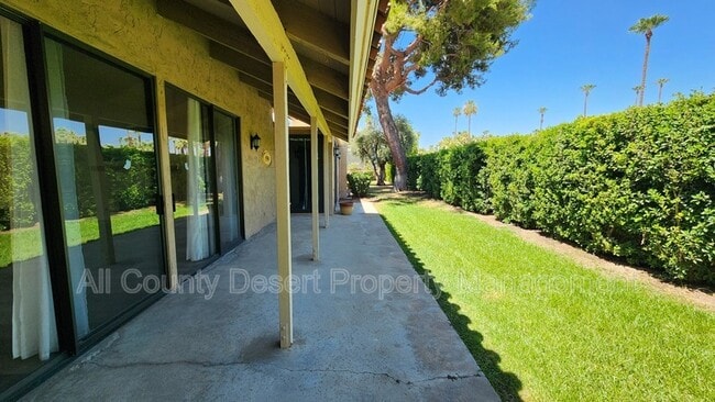 Building Photo - 37640 Los Cocos Dr E