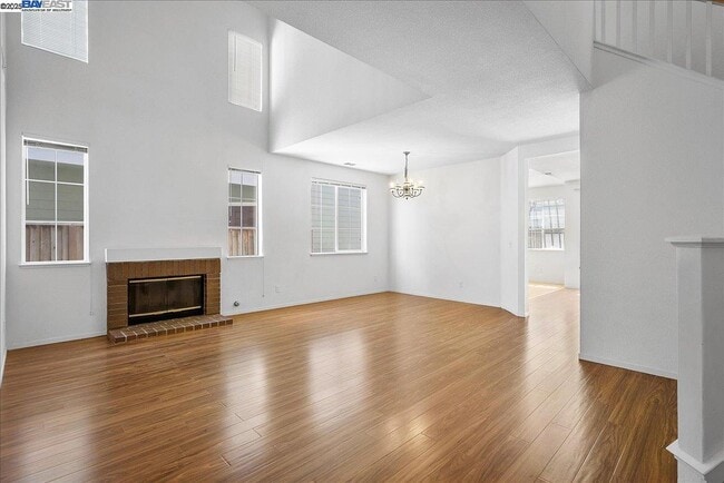 Building Photo - 119 Orr Rd